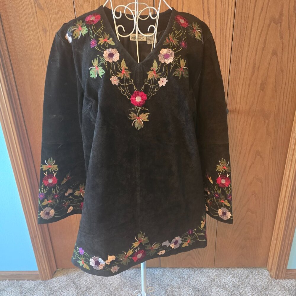 Newport News Vintage Black Suede Embroidered Pullover Size 12 90s Boho EUC - Picture 11 of 11
